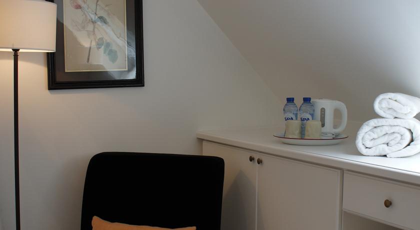 Guest House La Maison Chantecler Uccle Δωμάτιο φωτογραφία